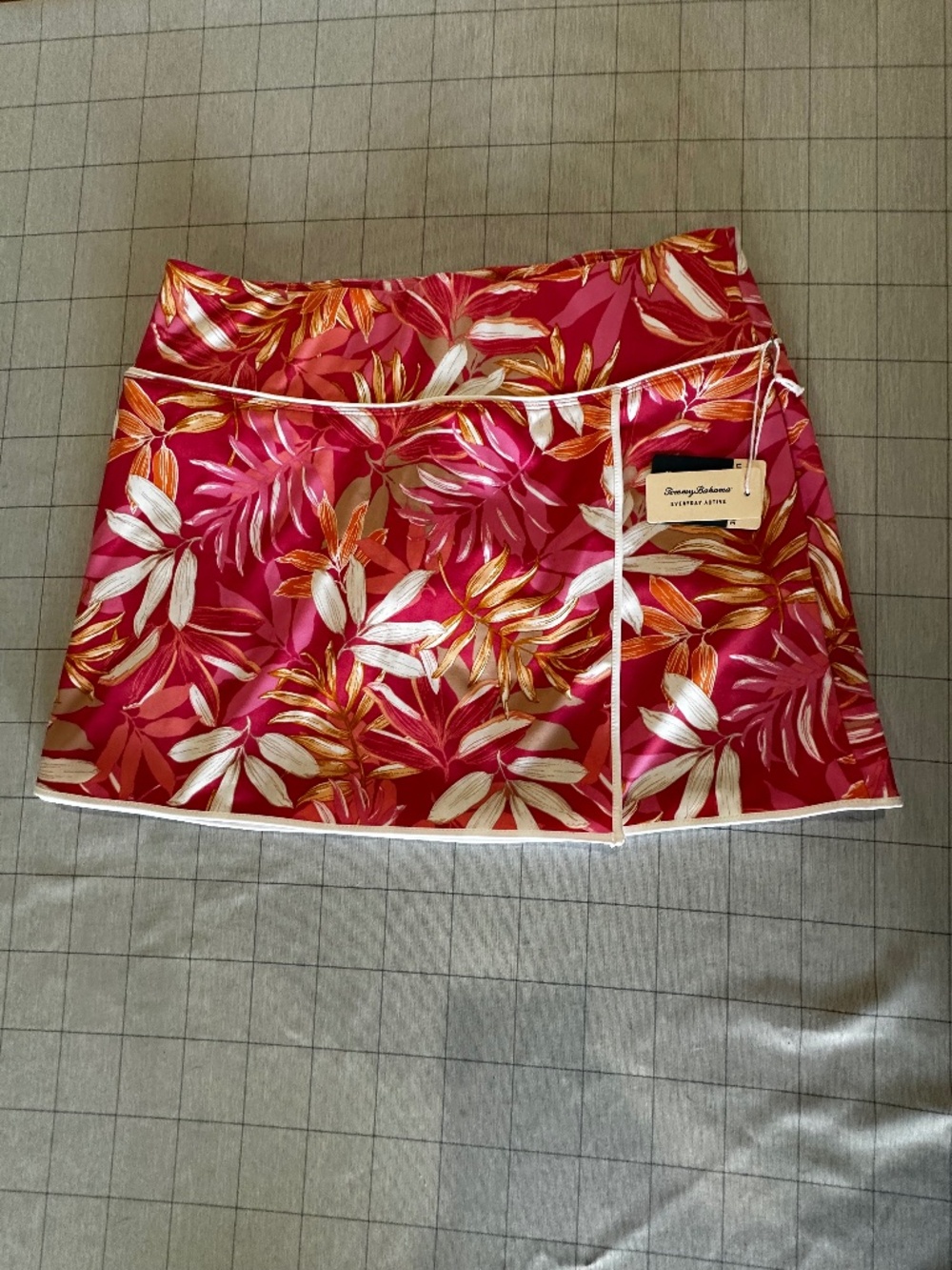 Tommy Bahama Active Pink  Floral Racquet & Paddle Skort UPF 50 Pockets